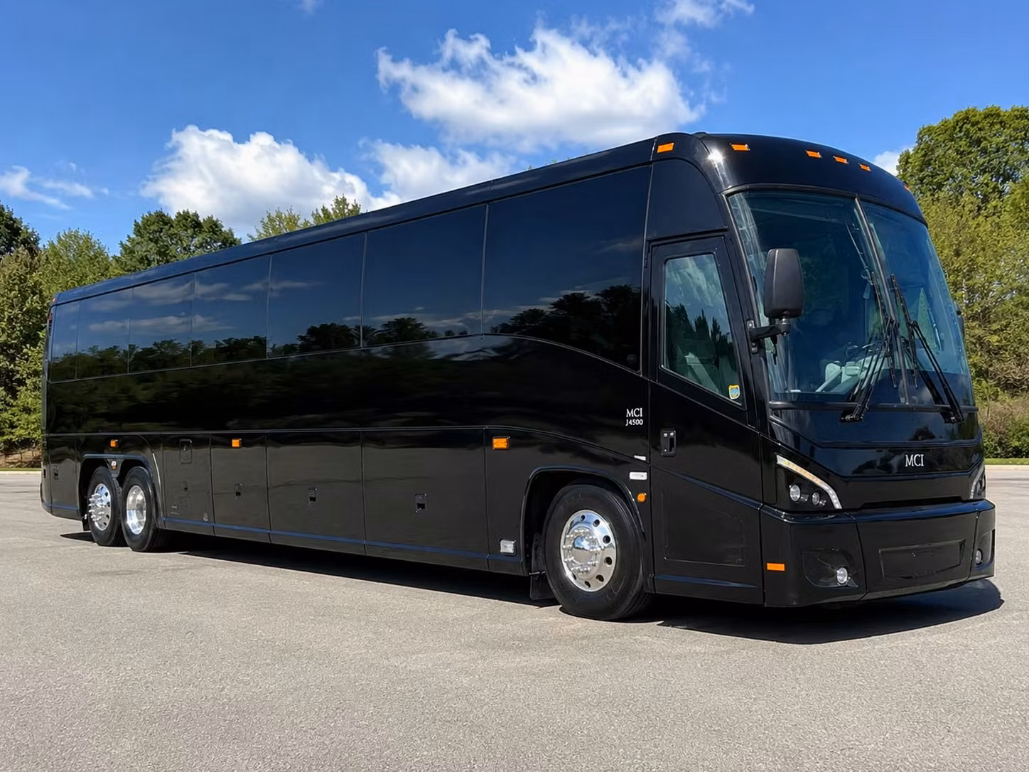 raleigh wedding shuttle bus rentals that make your big day effortless